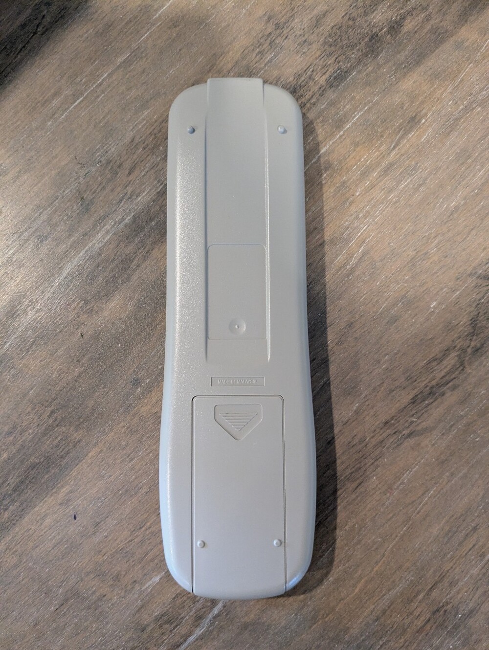 JVC Remote Control RM-RXU1000 - Picture 2 of 2